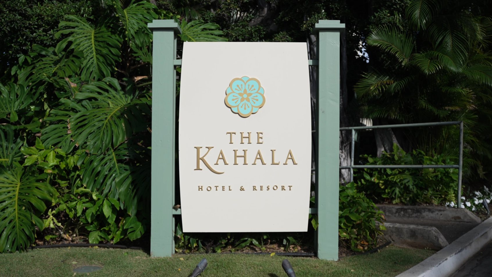 The Kahala Hotel Resort Honolulu best historic luxury property Oahu