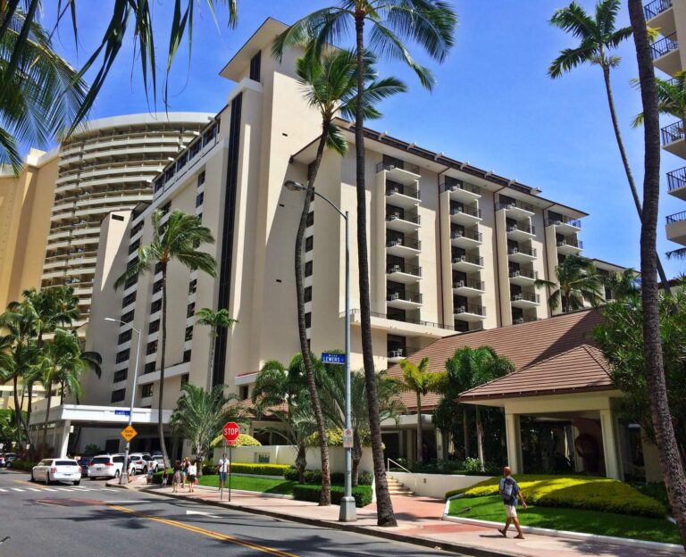 The Halekulani entrance on Kalia Road in Waikiki