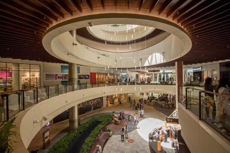 The International Market Place courtyard in Waikiki