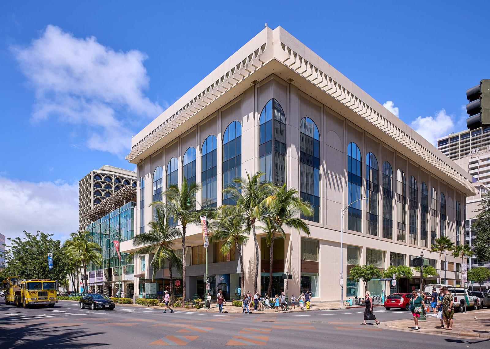 The corner of Kalakaua Avenue and Seaside Avenue in Waikiki