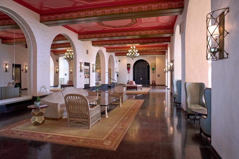 A hall in the Royal Hawaiian's 1927 Historic Wing