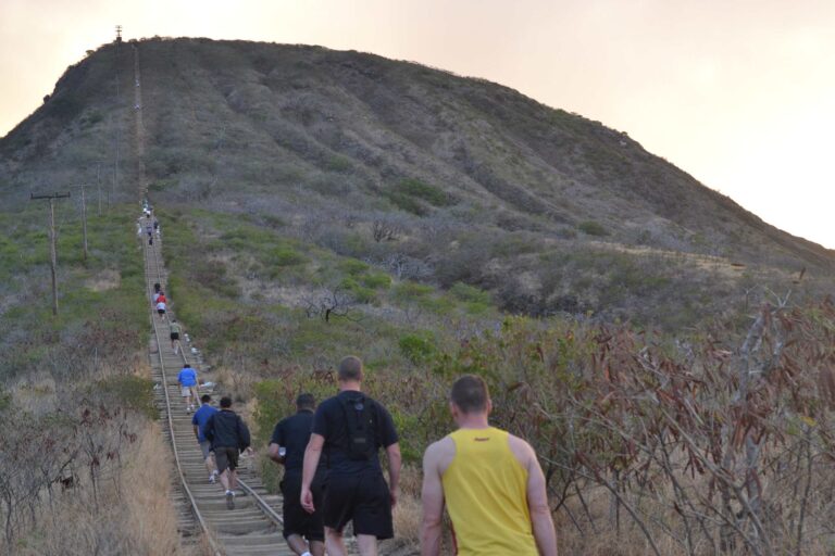 Koko Head Hike: 1,048 Steps Up Koko Crater